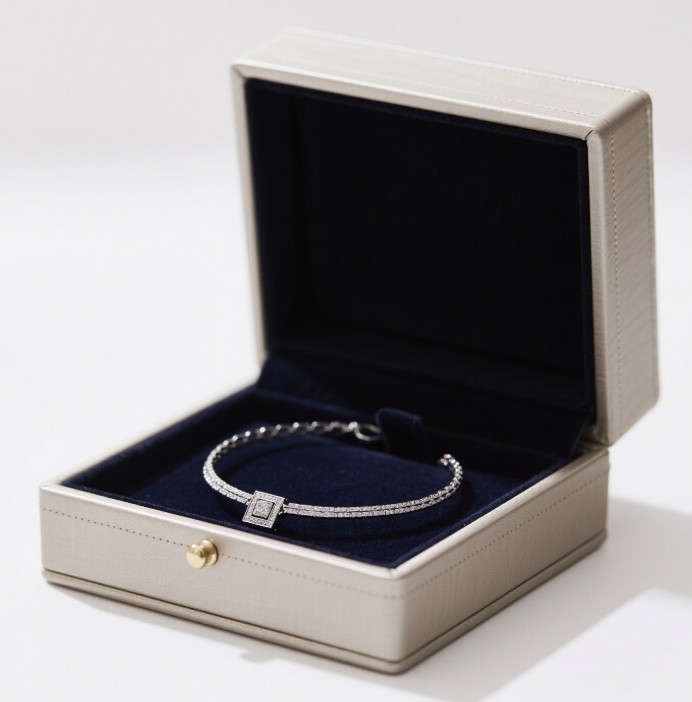 Measuring a piece of jewelry for a box